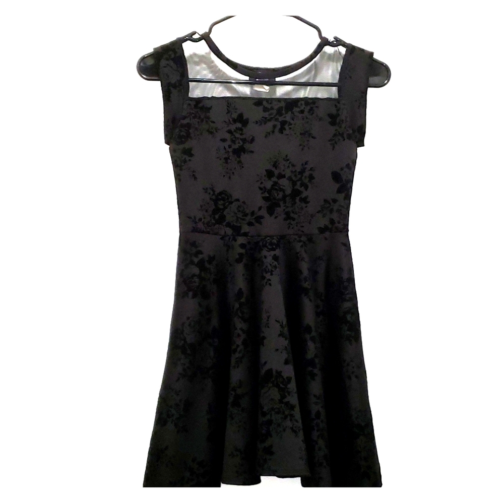 Black velvet dress girls 10